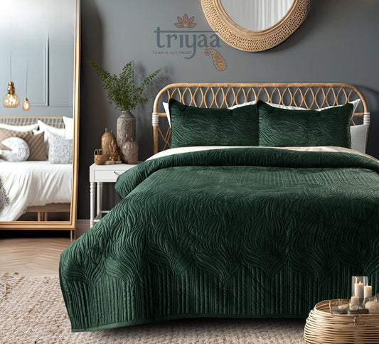 Triyaa Luxe Warm Bed Cover