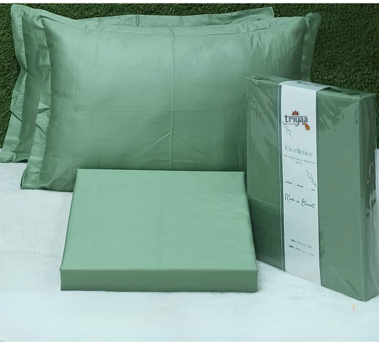 Solid cotton bedsheet