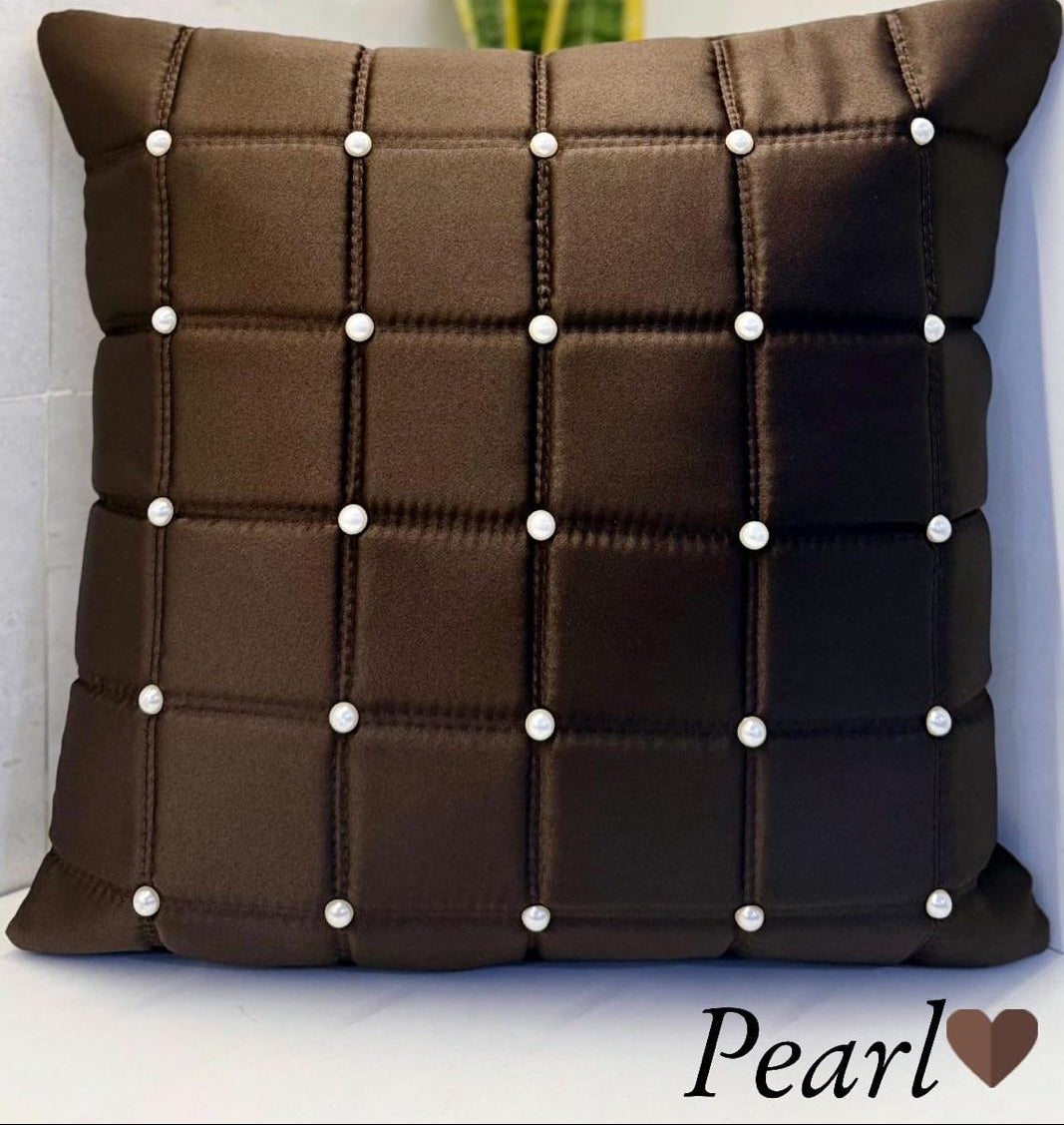 Cushion pearl collection
