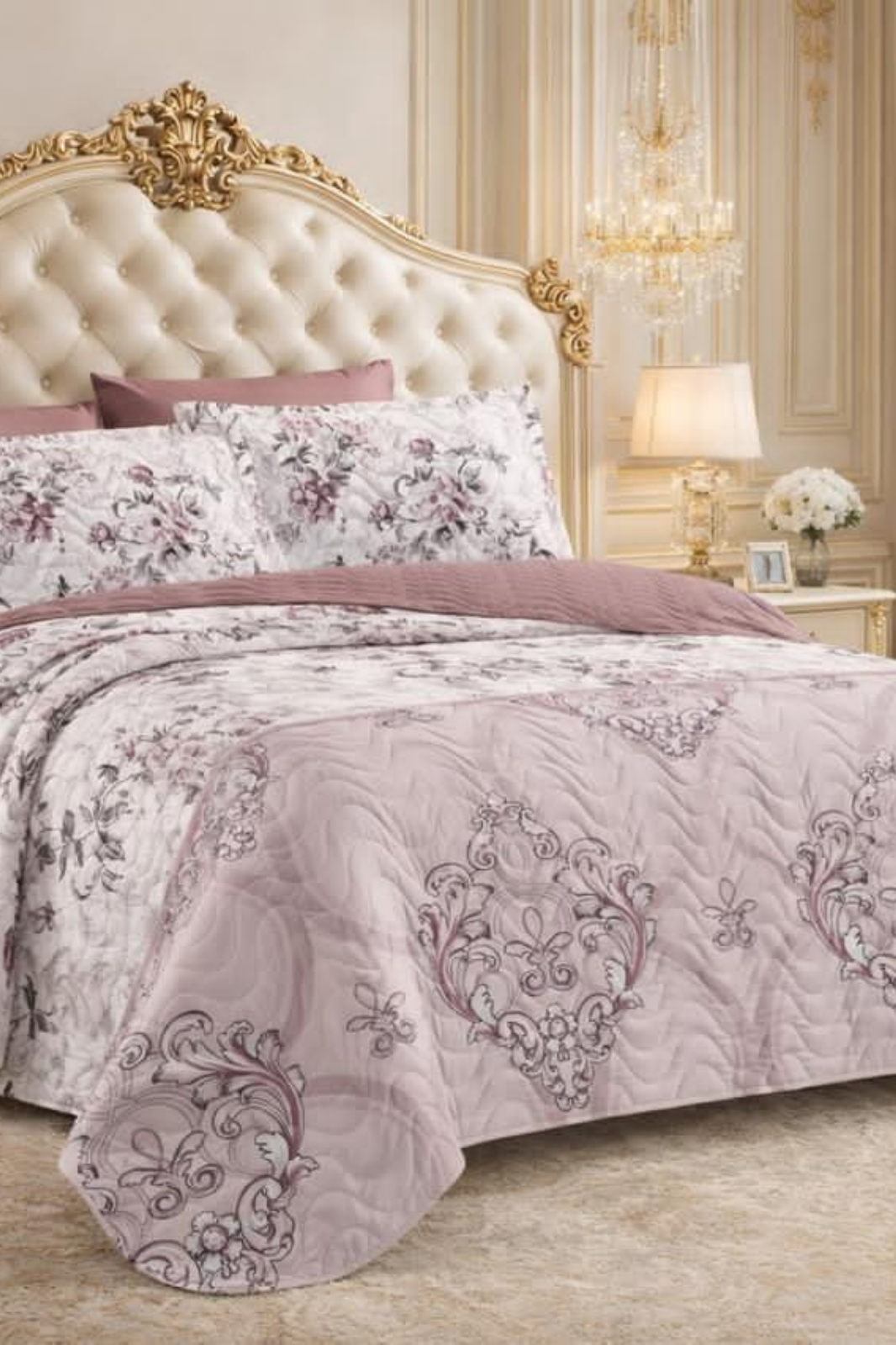 Triyaa Retro Luxe Reversible Quilted Bedsheet