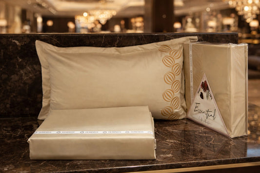 Soft Gold Silk Essentials